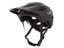 O´Neal Trailfinder Solid Black Fahrradhelm -Motorradzubehör Geschäft 0013 10 front 5575