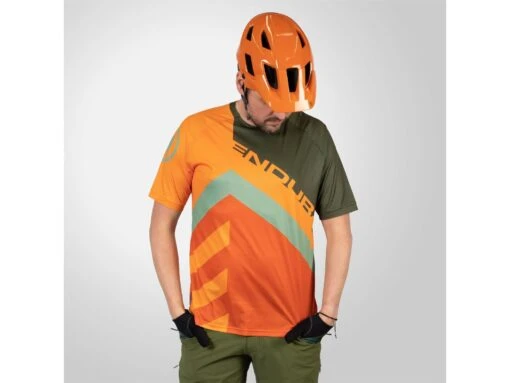 Endura Single Track Print Fahrrad Shirt, Olivgrün -Motorradzubehör Geschäft r e3231go x1 5339